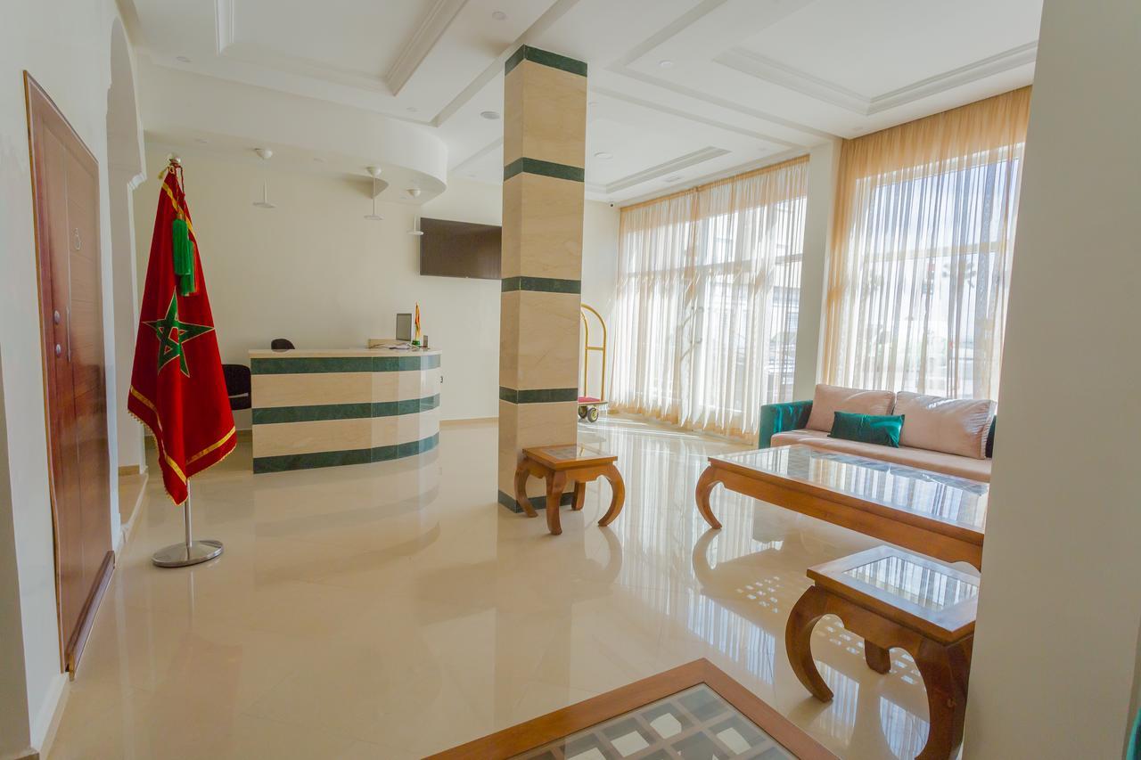 Hotel Mansour Ad-Ad-Dakhla Exterior foto
